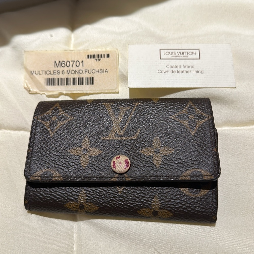 LOUIS VUITTON  key holder  Multicles6 Monogram Monogram canvas Pink